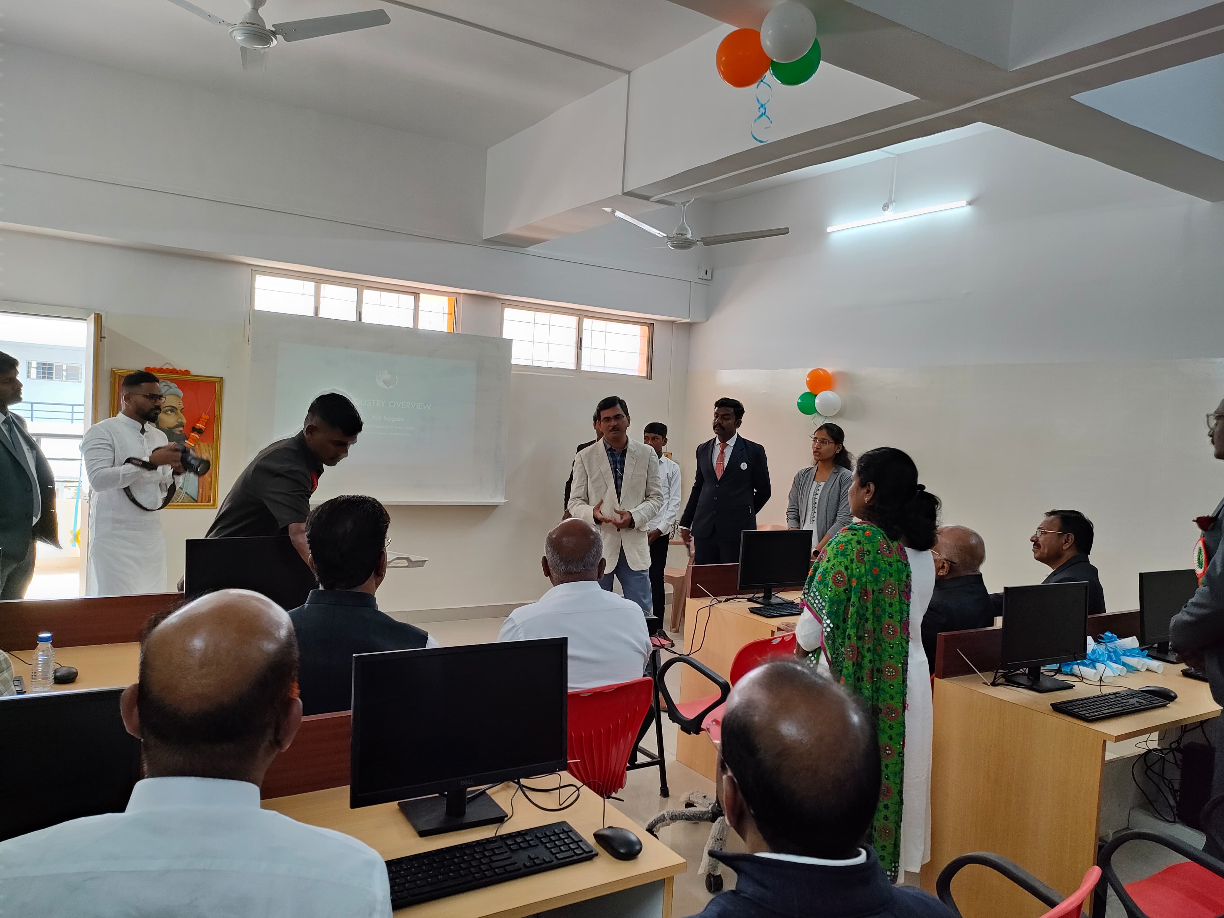 Industry overview session at Aadi Technology